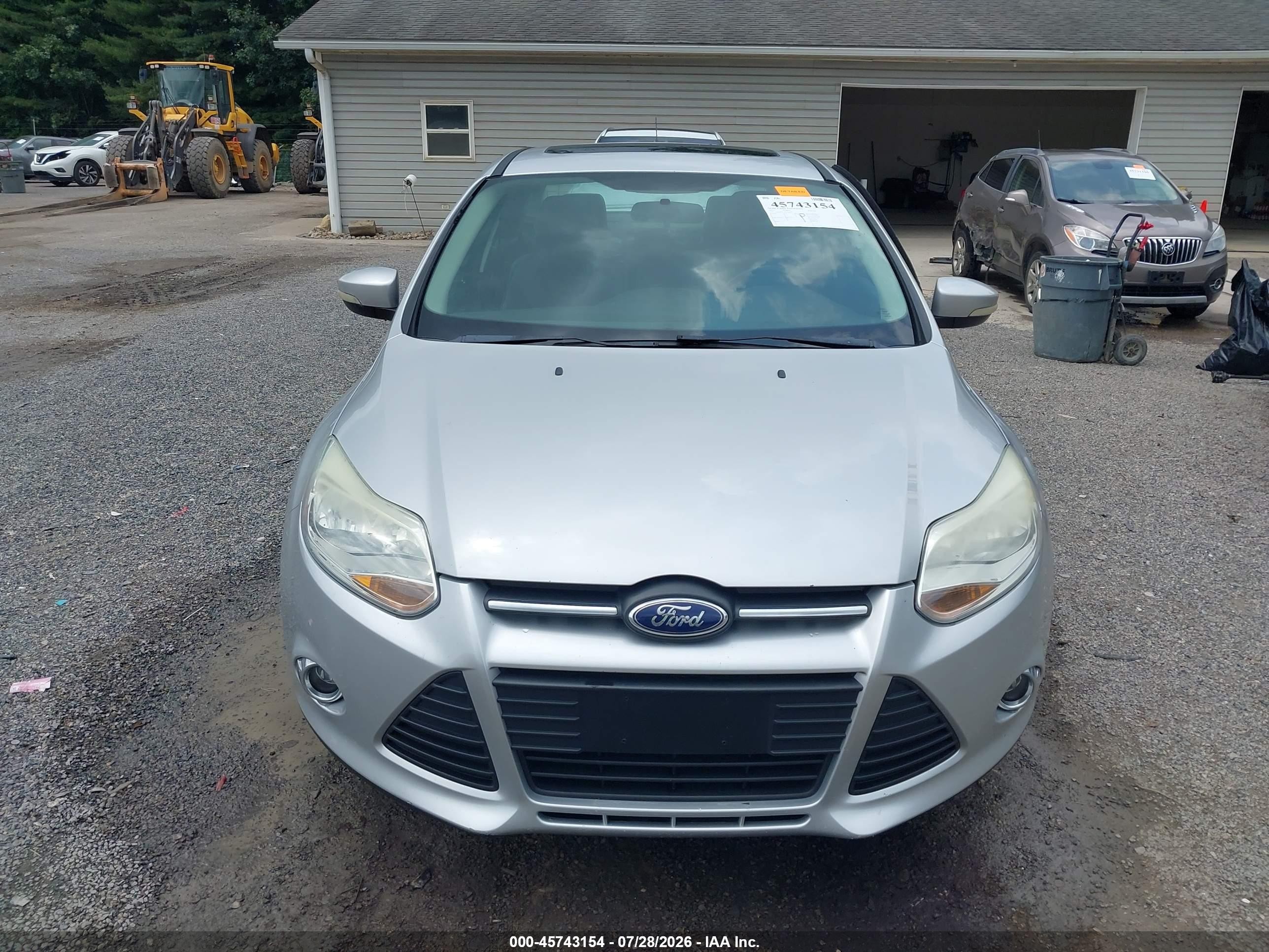 2014 Ford Focus Se Серебряный vin: 1FADP3F23EL205833