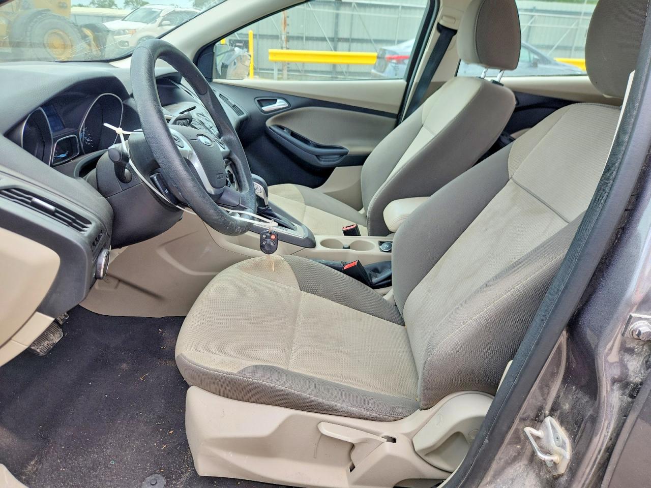 2014 Ford Focus Se Gray vin: 1FADP3F23EL218646