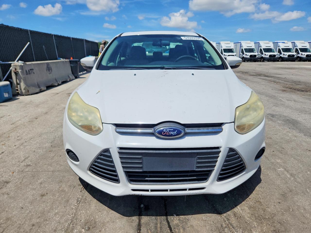2014 Ford Focus Se White vin: 1FADP3F23EL227198