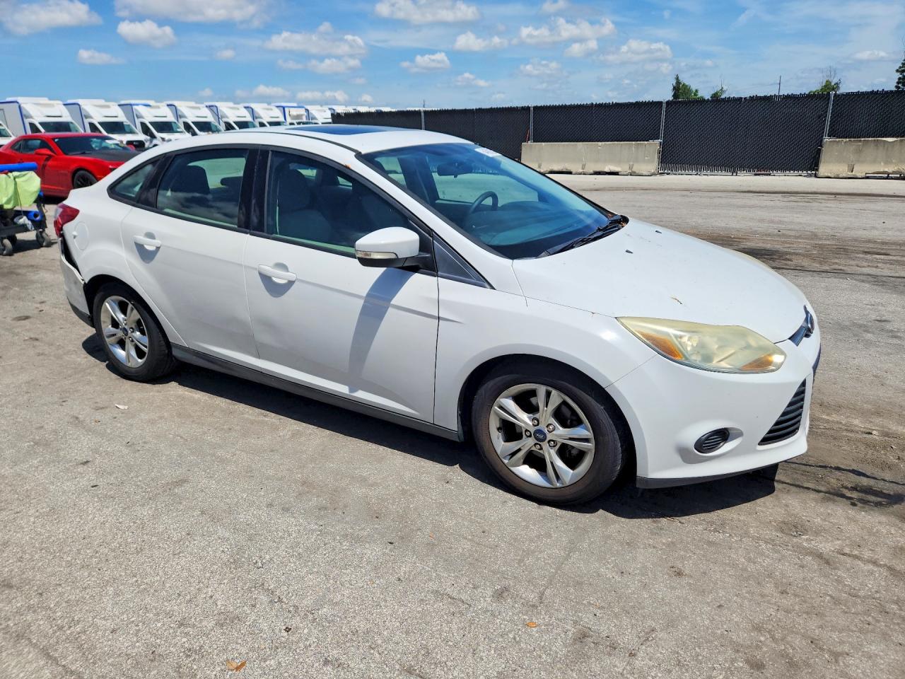 2014 Ford Focus Se White vin: 1FADP3F23EL227198
