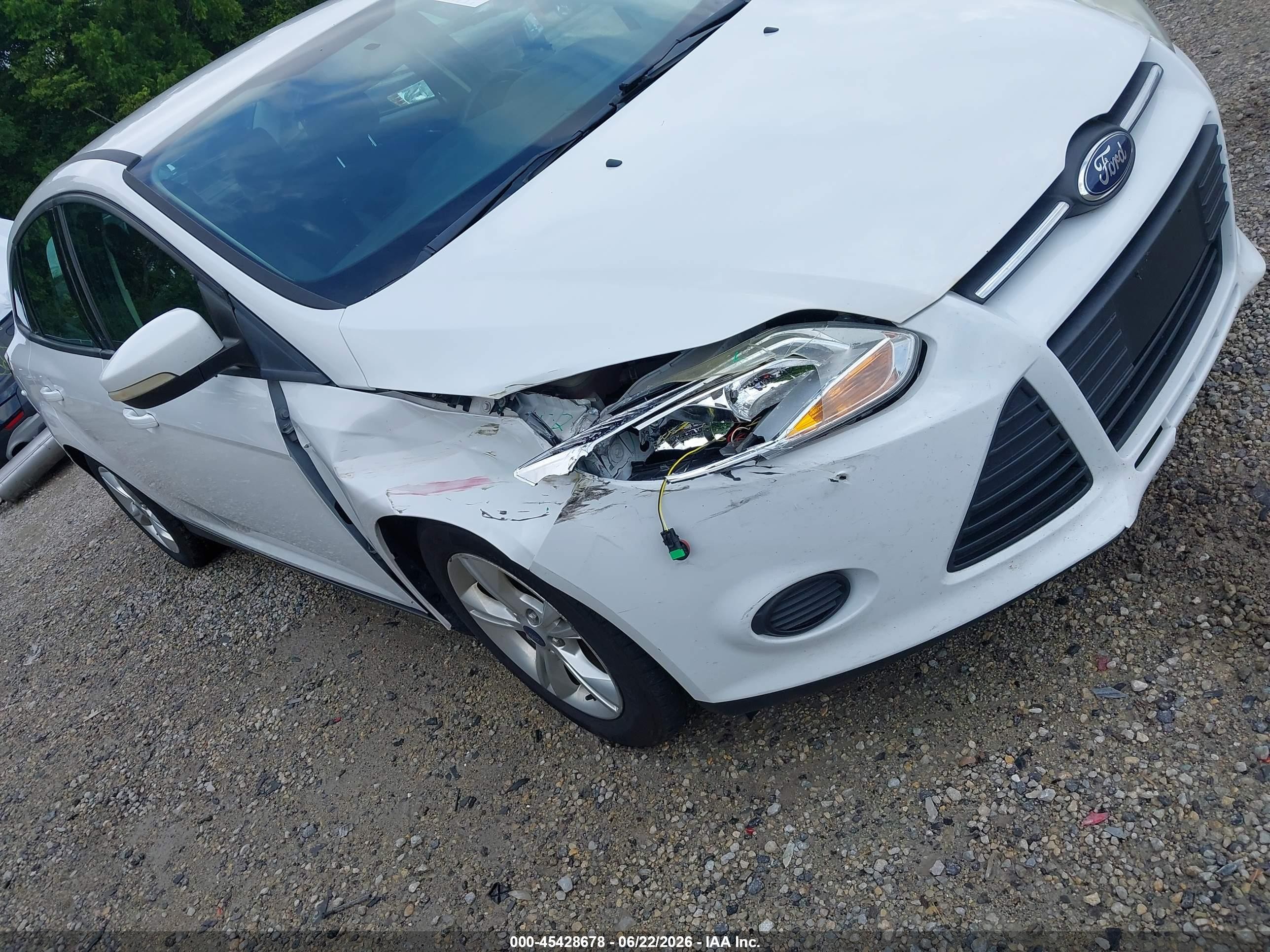 2014 Ford Focus Se White vin: 1FADP3F23EL228755