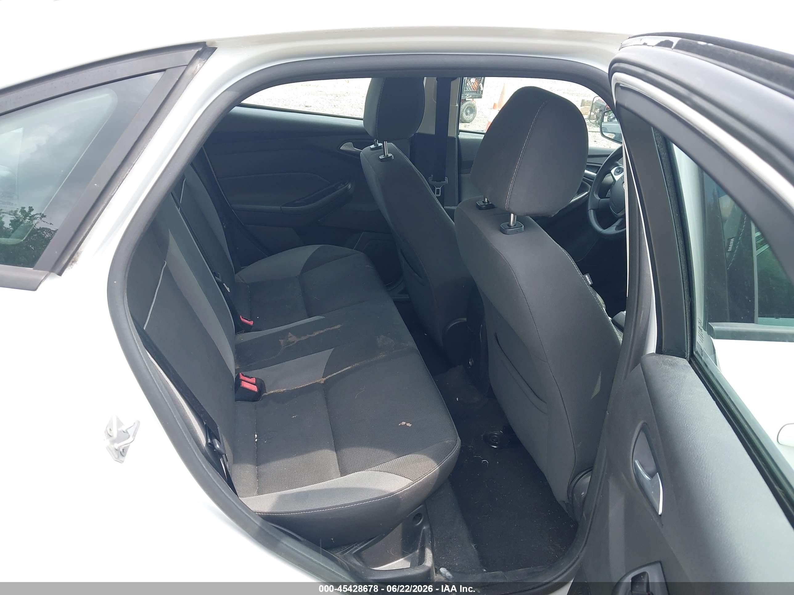 2014 Ford Focus Se White vin: 1FADP3F23EL228755