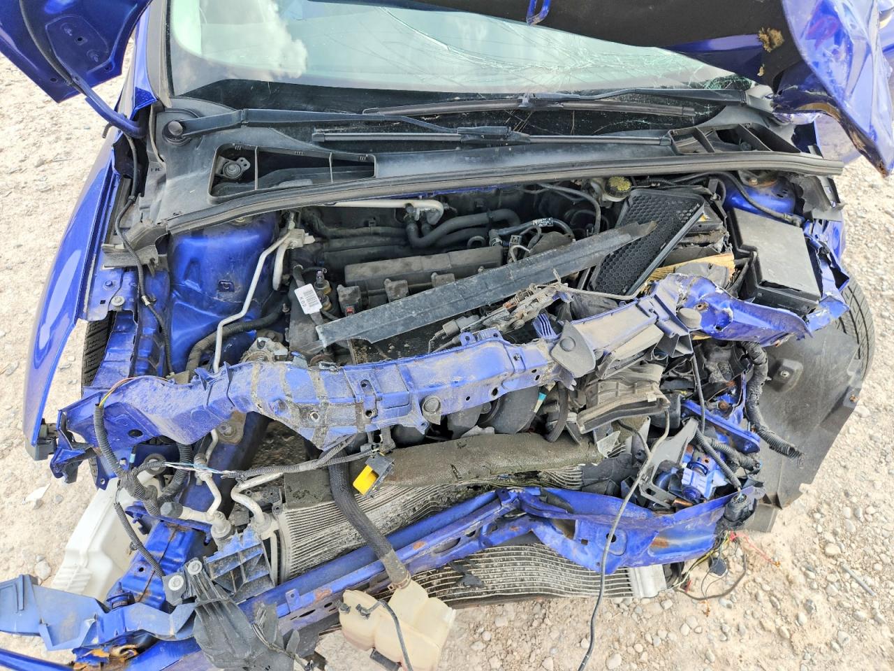 2014 Ford Focus Se Blue vin: 1FADP3F23EL234457