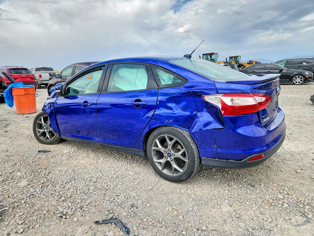 2014 Ford Focus Se Blue vin: 1FADP3F23EL234457