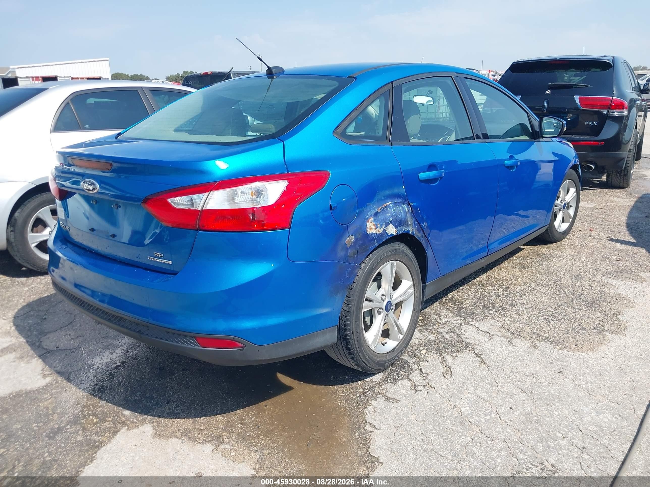2014 Ford Focus Se Синий vin: 1FADP3F23EL246527