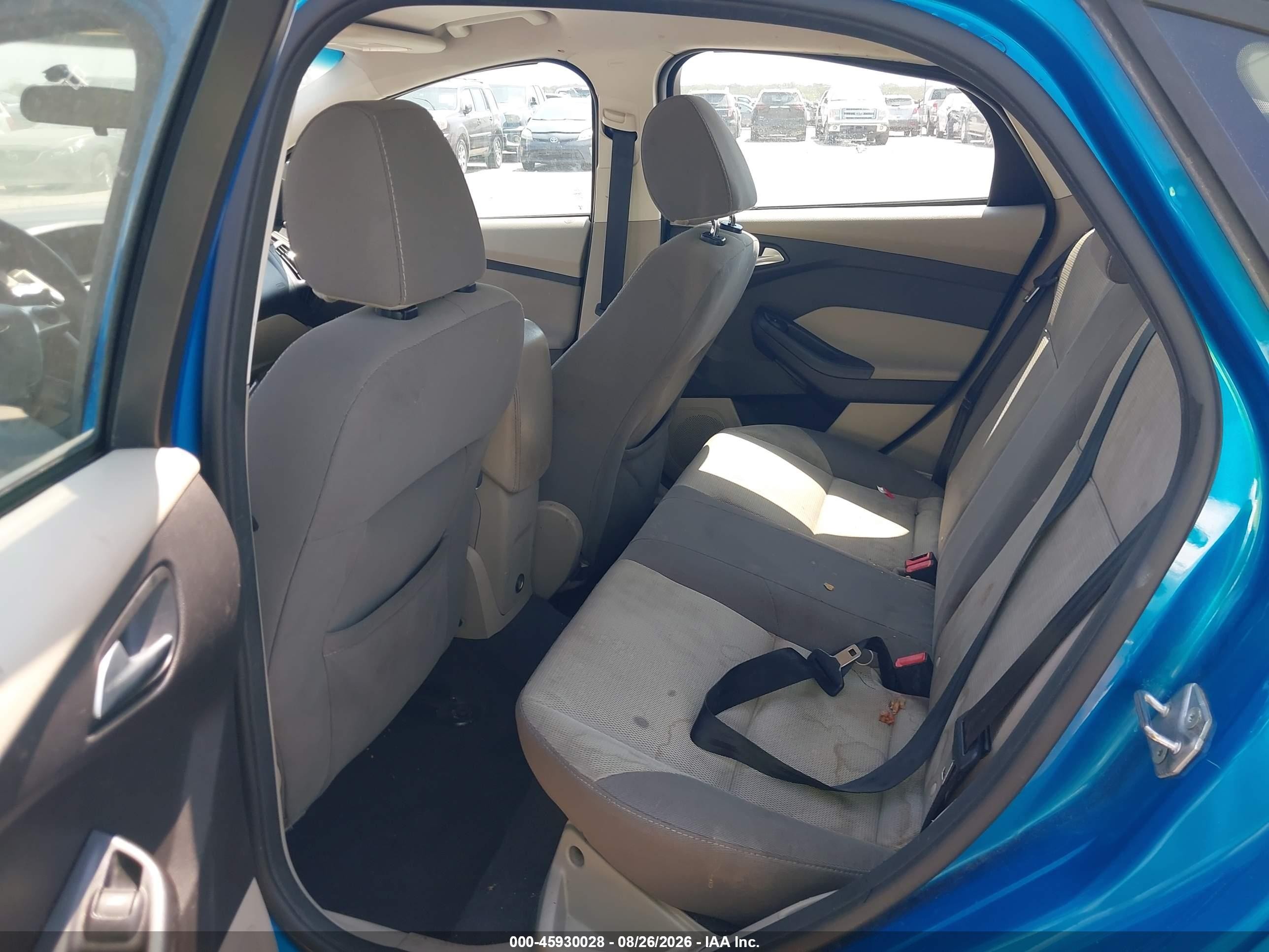 2014 Ford Focus Se Синий vin: 1FADP3F23EL246527