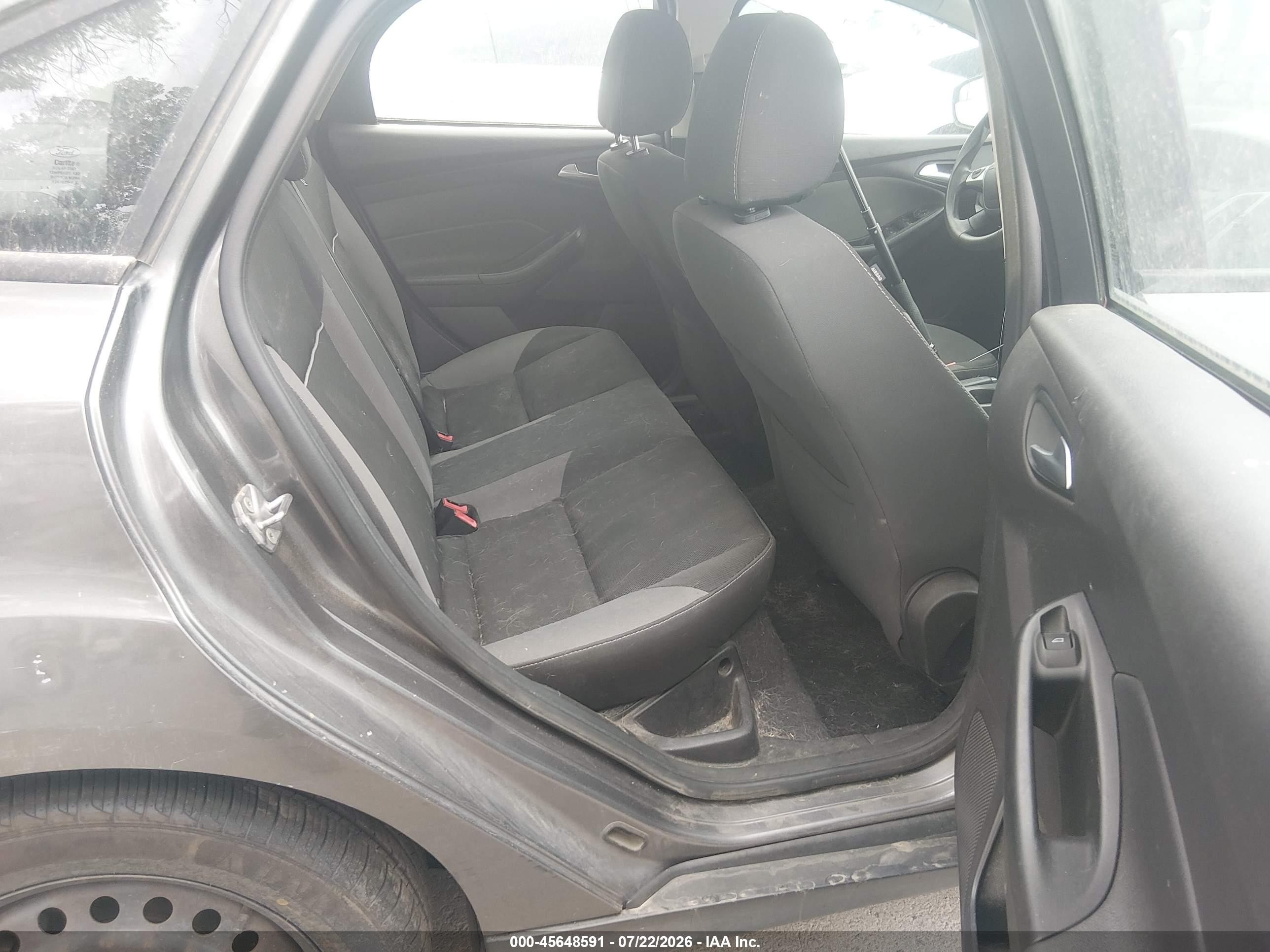 2014 Ford Focus Se Gray vin: 1FADP3F23EL254725