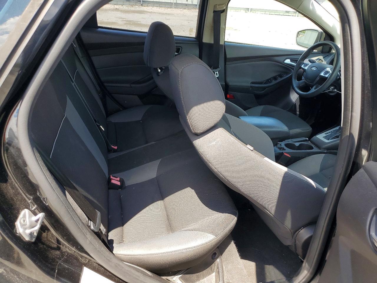 2014 Ford Focus Se Black vin: 1FADP3F23EL261111