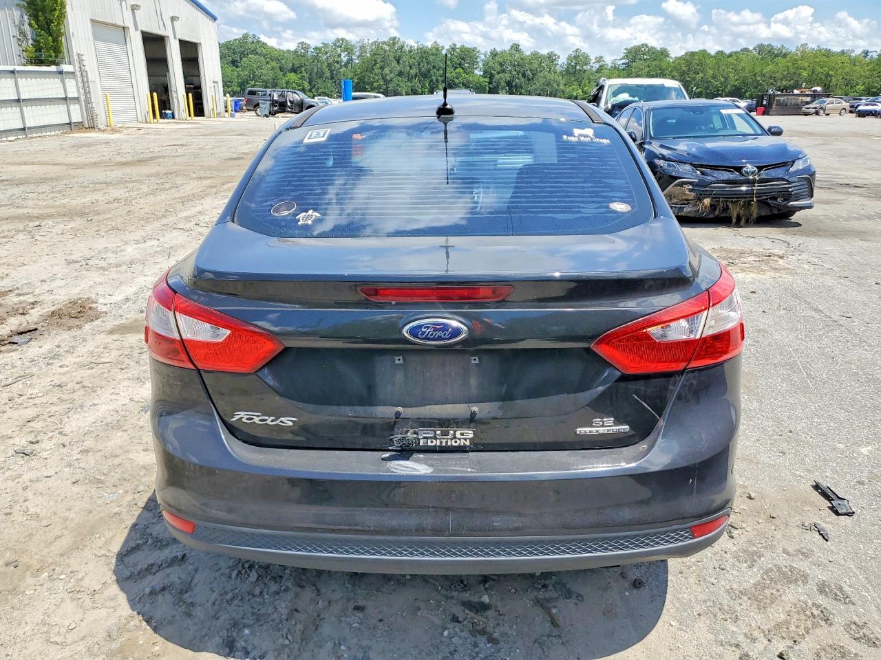 2014 Ford Focus Se Black vin: 1FADP3F23EL261111