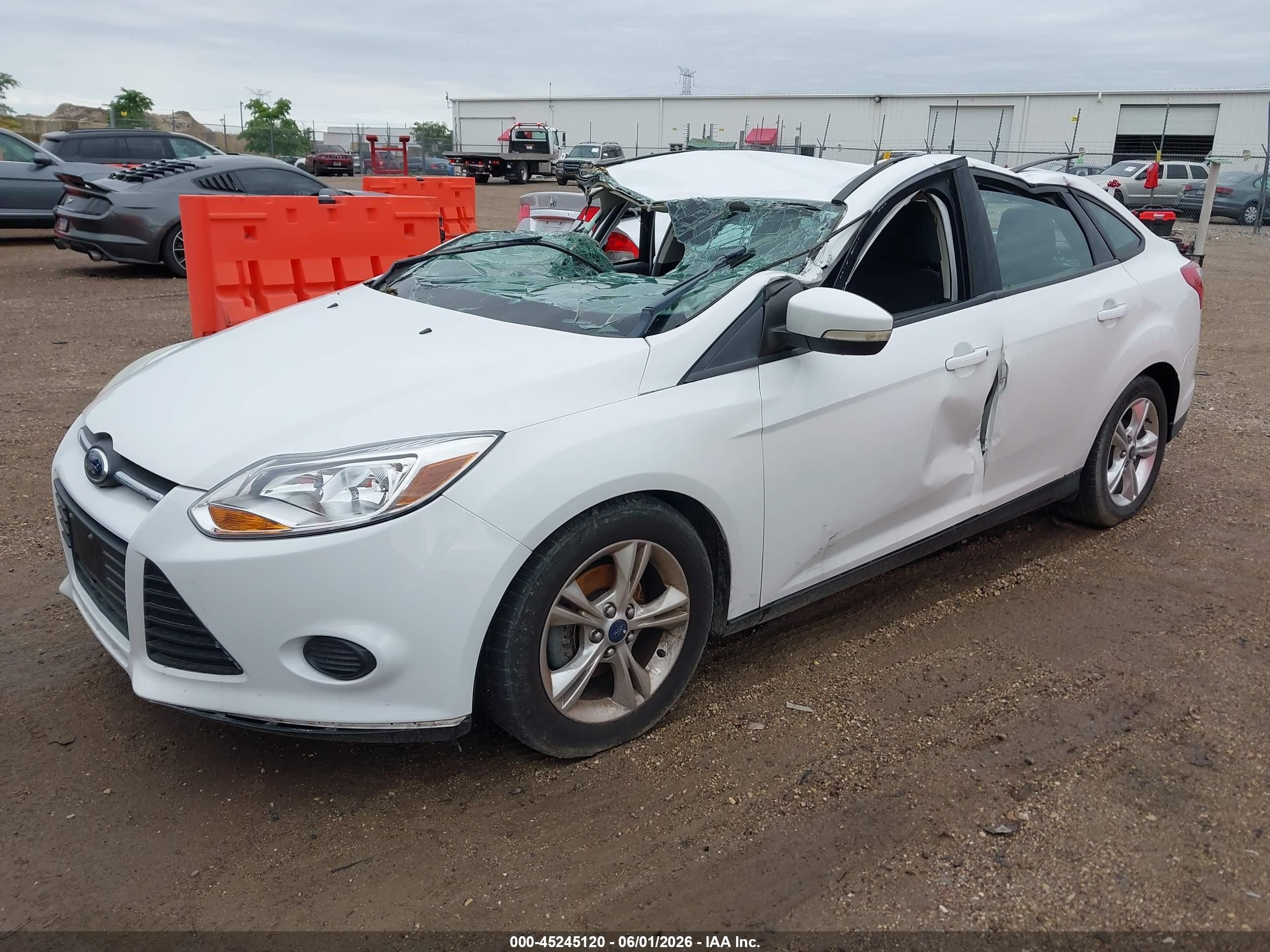 2014 Ford Focus Se White vin: 1FADP3F23EL265904