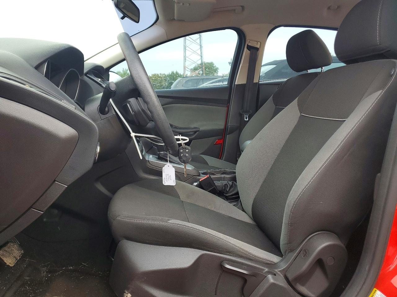 2014 Ford Focus Se Red vin: 1FADP3F23EL270004