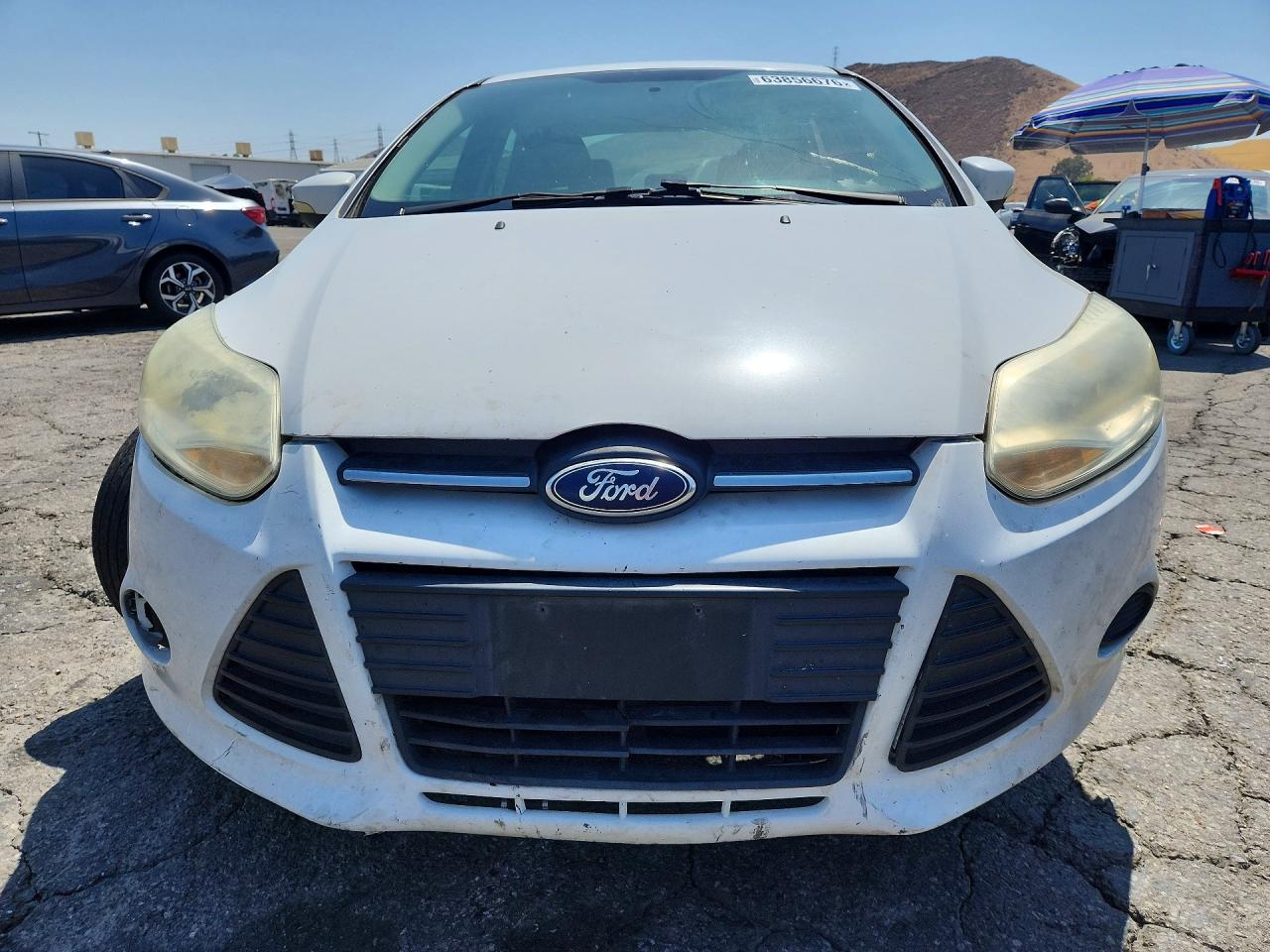 2014 Ford Focus Se White vin: 1FADP3F23EL299230