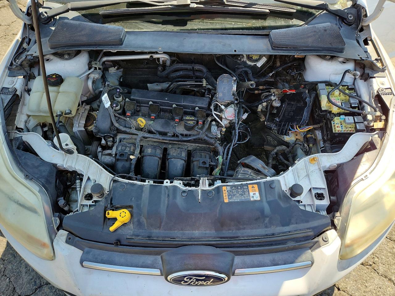 2014 Ford Focus Se White vin: 1FADP3F23EL299230