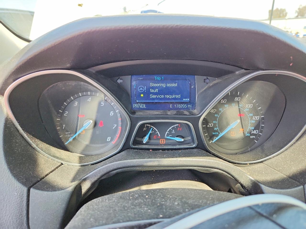 2014 Ford Focus Se White vin: 1FADP3F23EL299230