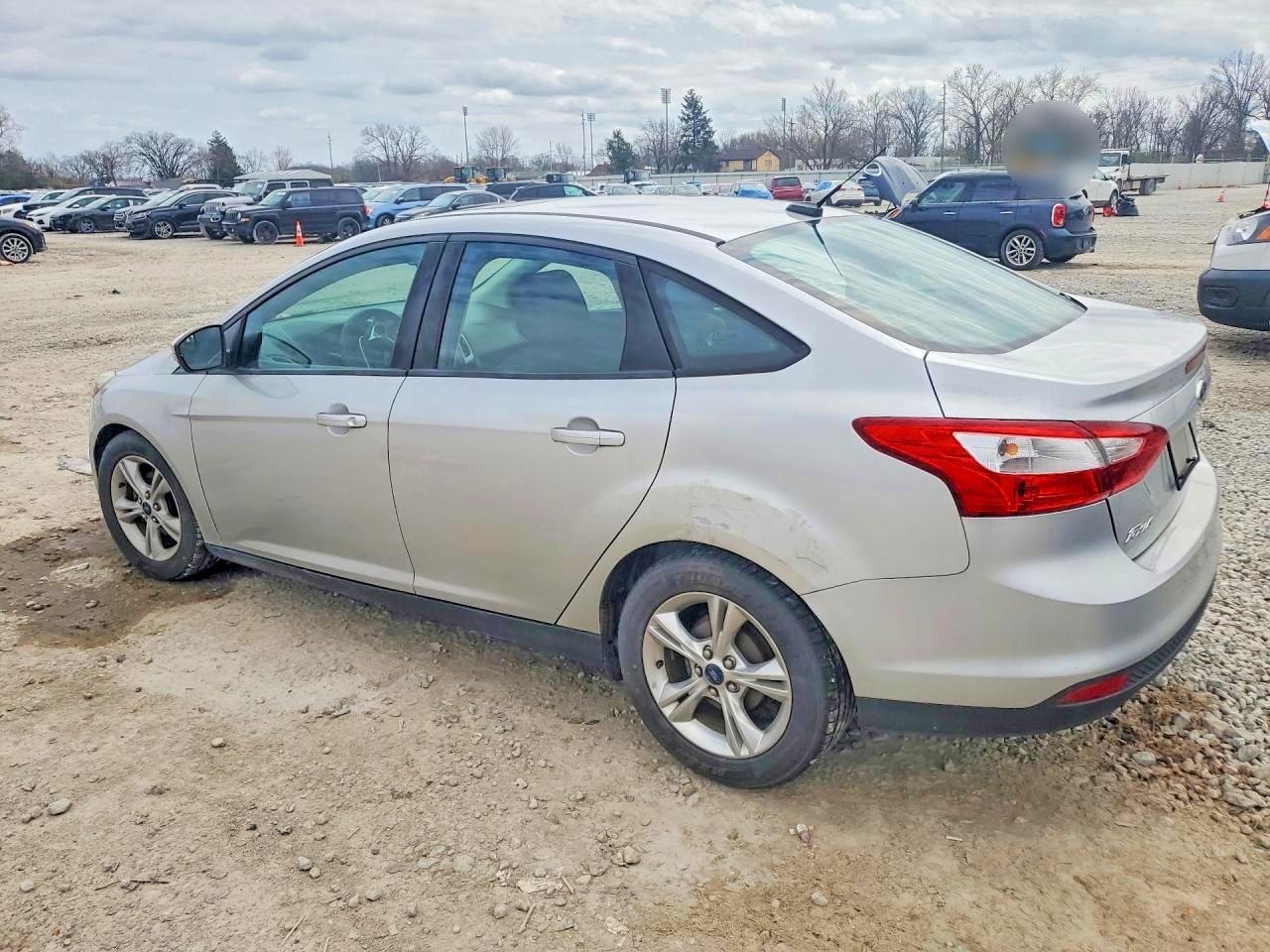 2014 Ford Focus Se Silver vin: 1FADP3F23EL313188