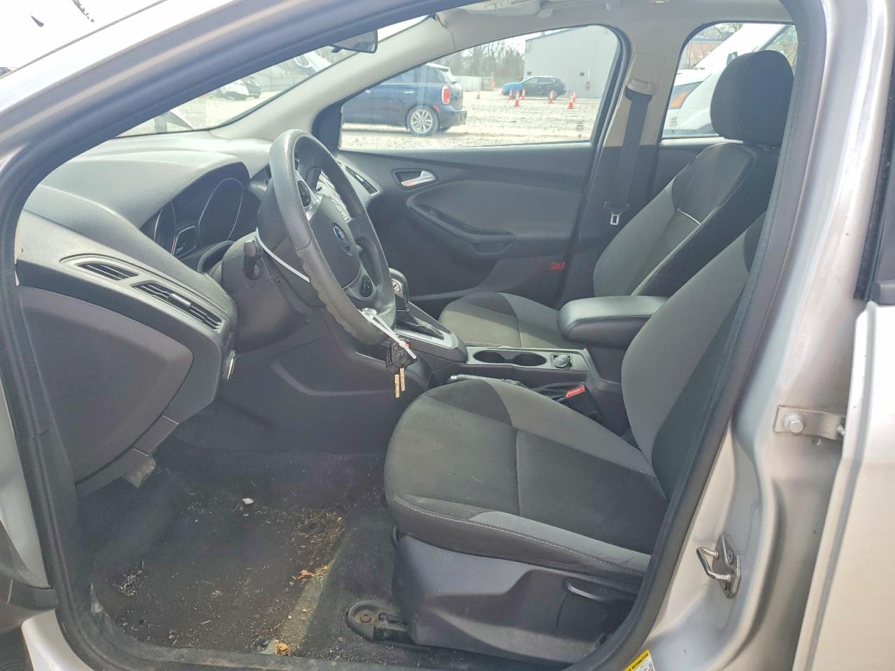 2014 Ford Focus Se Silver vin: 1FADP3F23EL313188