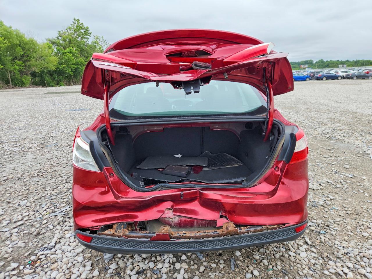 2014 Ford Focus Se Красный vin: 1FADP3F23EL314602