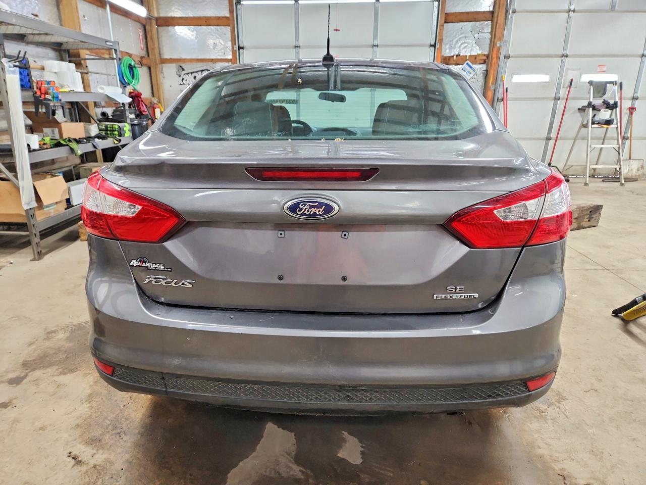 2014 Ford Focus Se Серый vin: 1FADP3F23EL332999