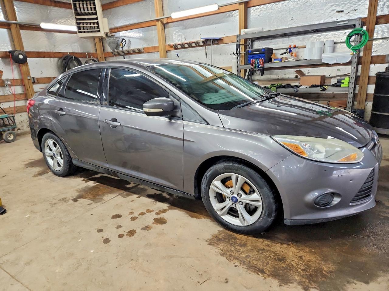 2014 Ford Focus Se Серый vin: 1FADP3F23EL332999