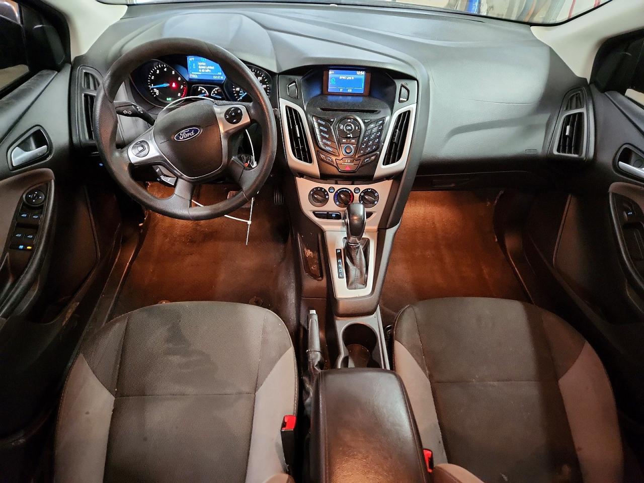 2014 Ford Focus Se Серый vin: 1FADP3F23EL332999
