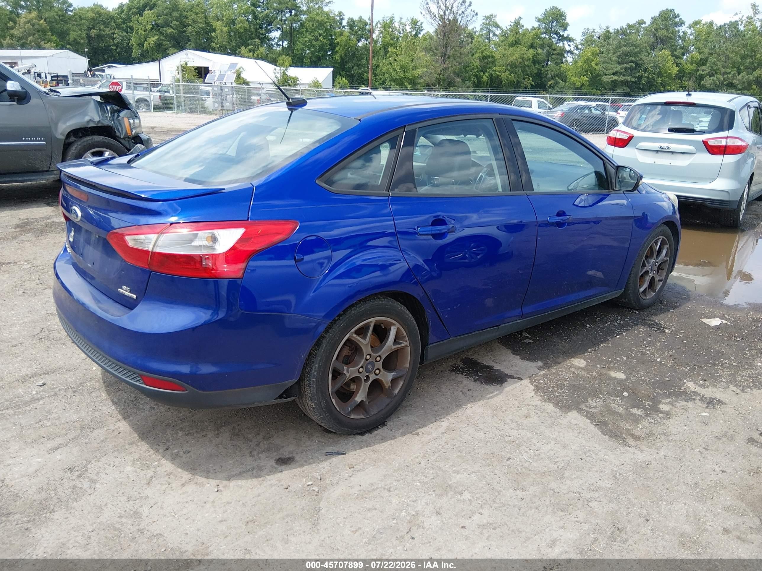 2014 Ford Focus Se Blue vin: 1FADP3F23EL333702