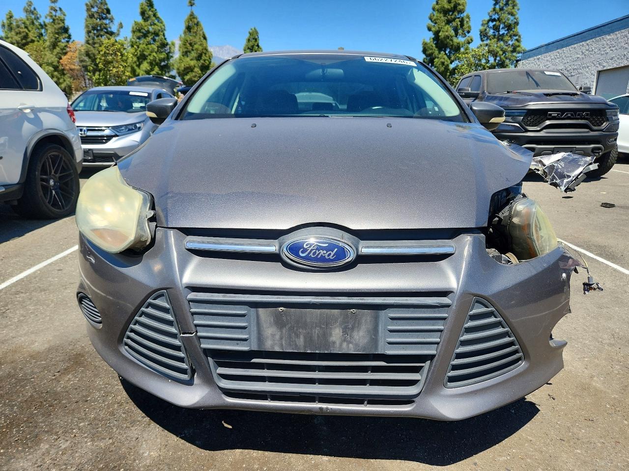 2014 Ford Focus Se Silver vin: 1FADP3F23EL341623