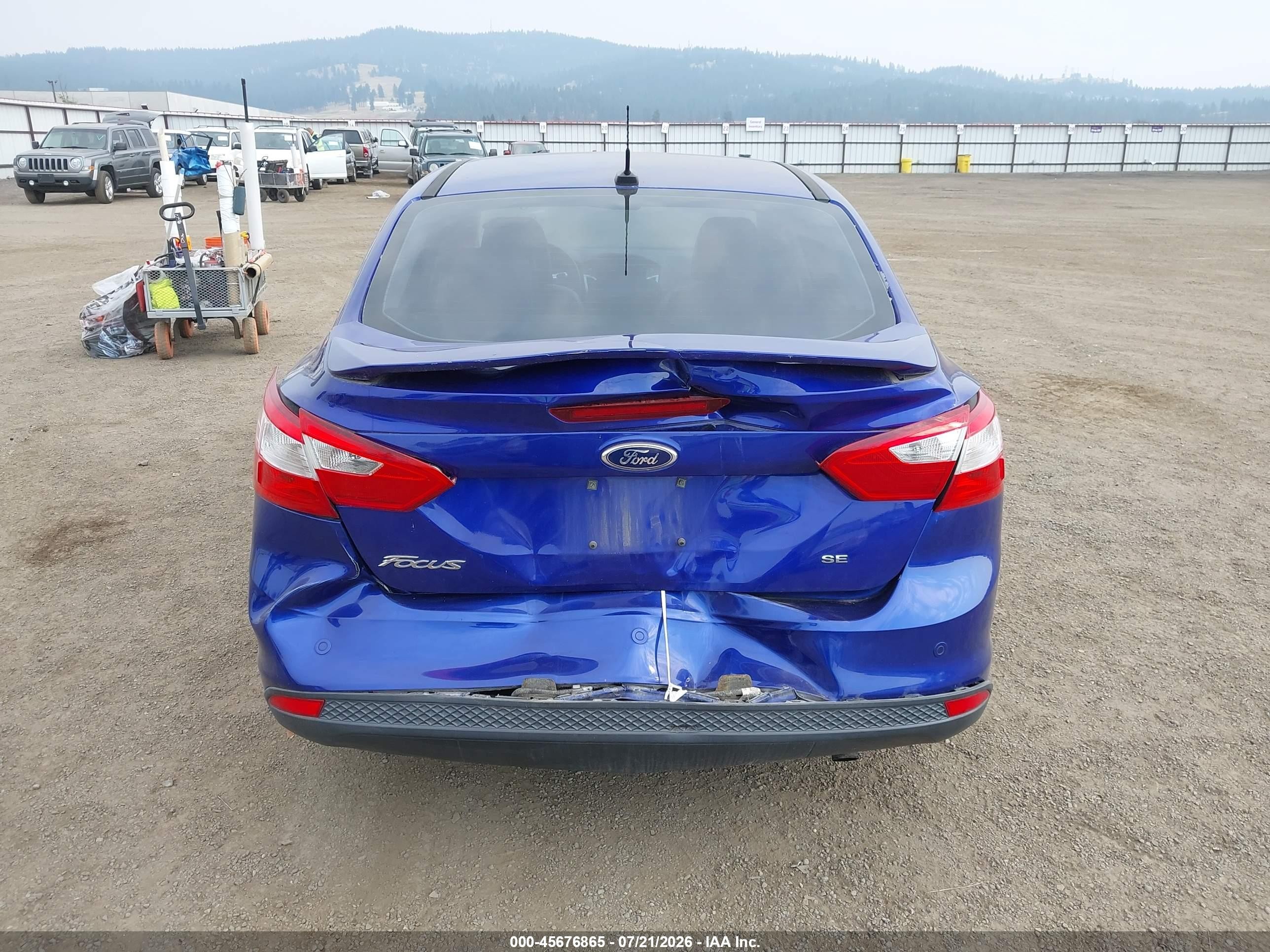 2014 Ford Focus Se Blue vin: 1FADP3F23EL341959