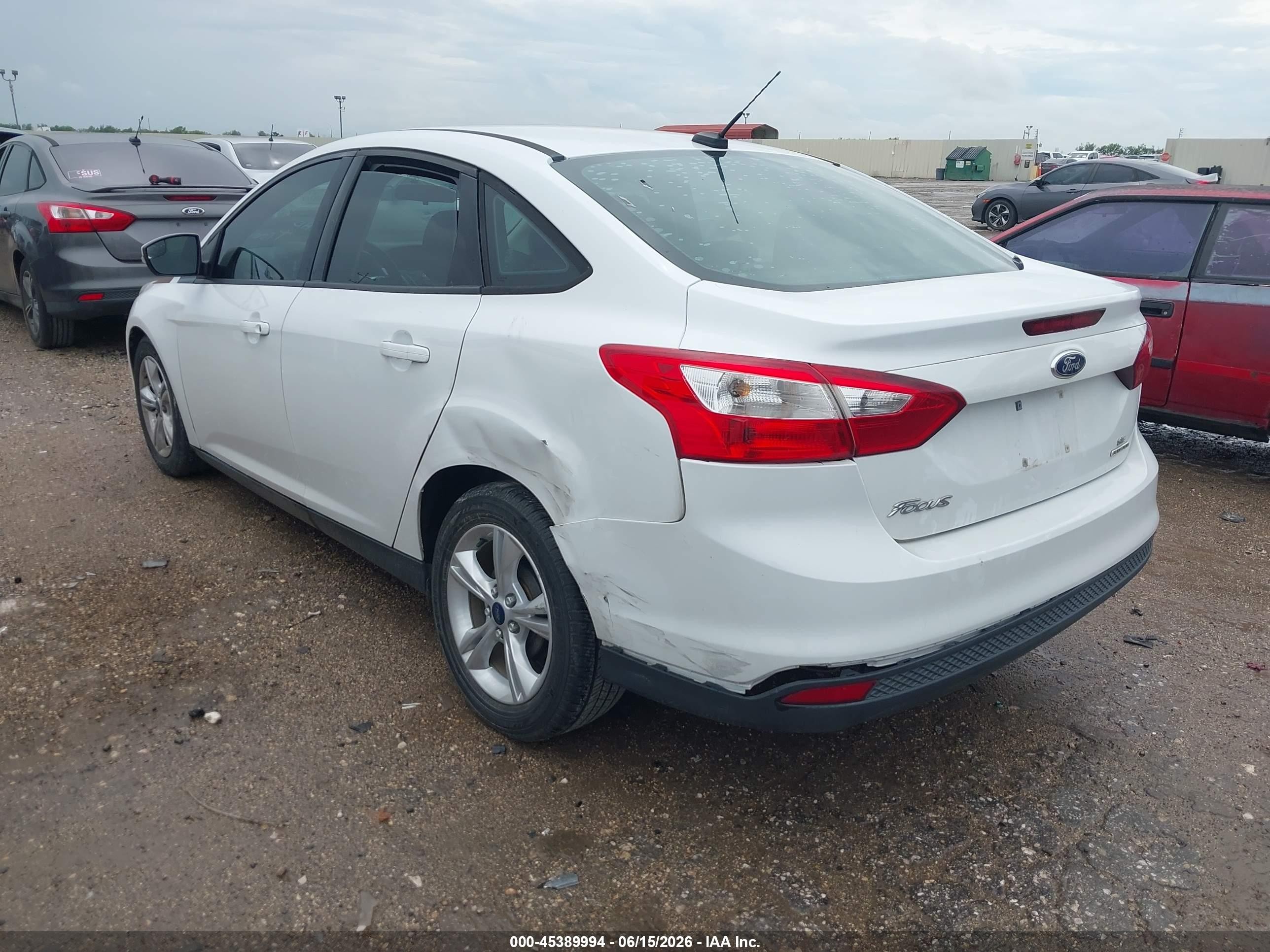 2014 Ford Focus Se White vin: 1FADP3F23EL348474