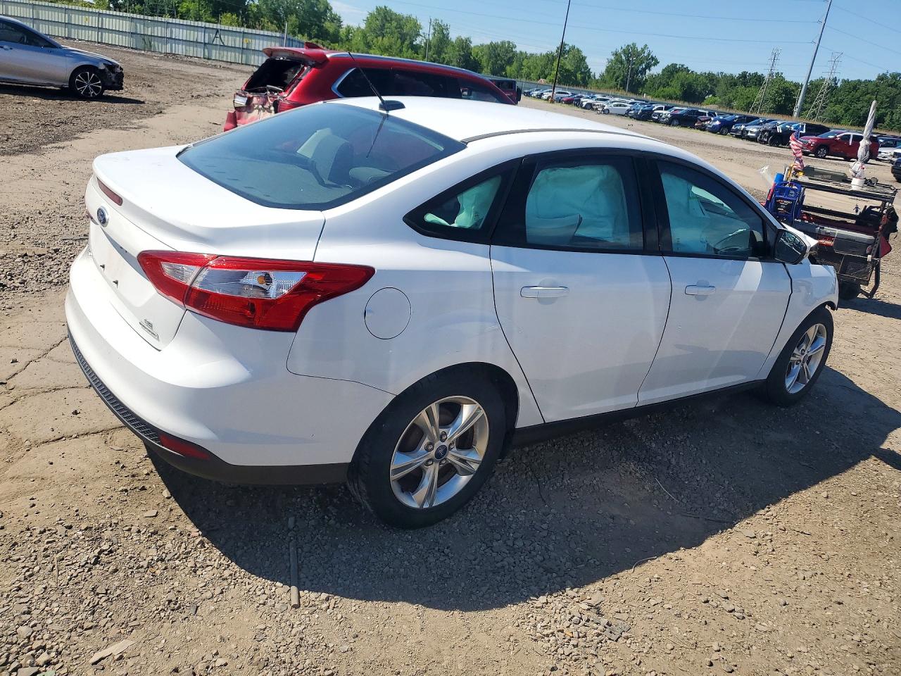 2014 Ford Focus Se White vin: 1FADP3F23EL389557