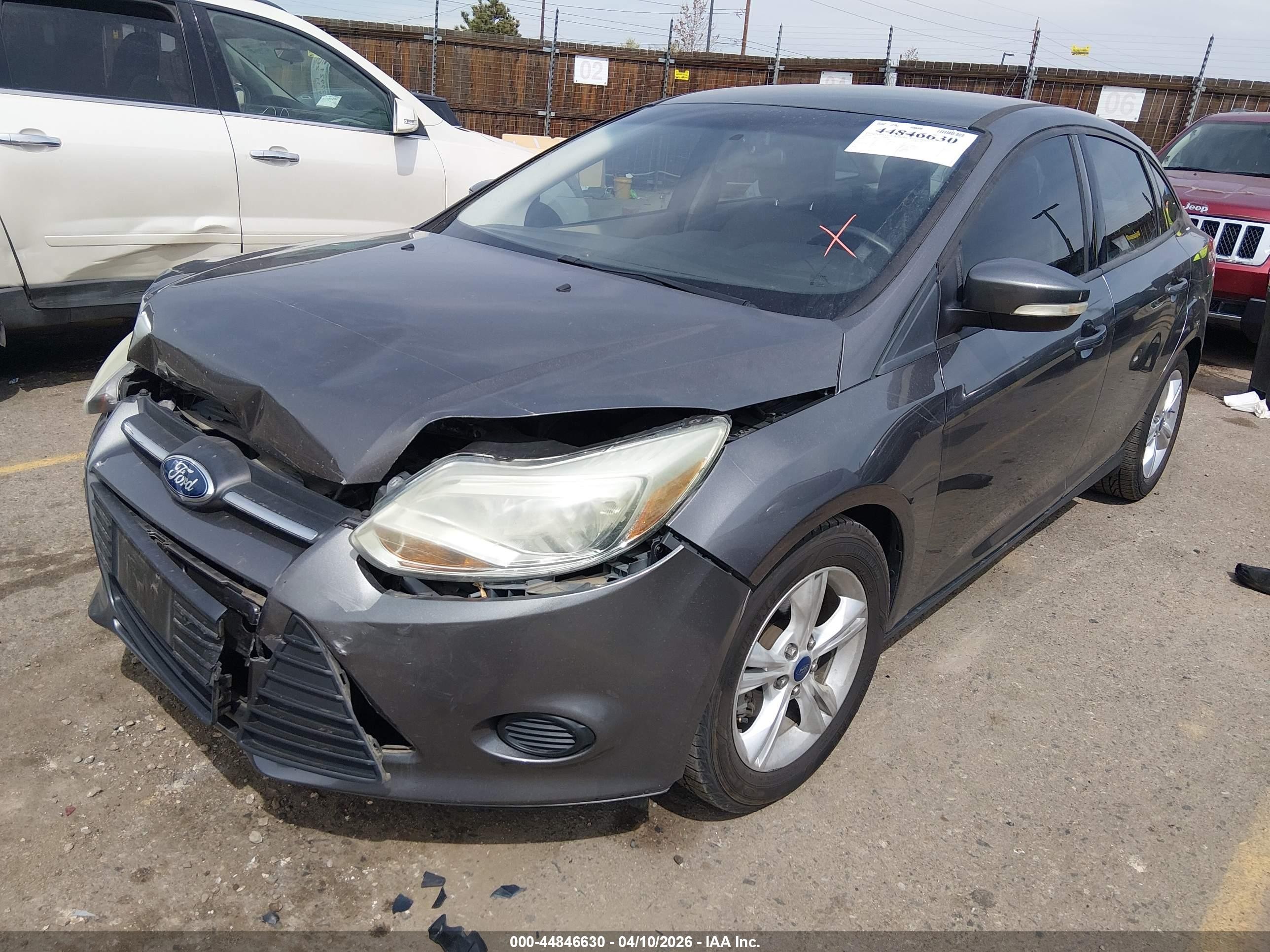 2014 Ford Focus Se Gray vin: 1FADP3F23EL390790
