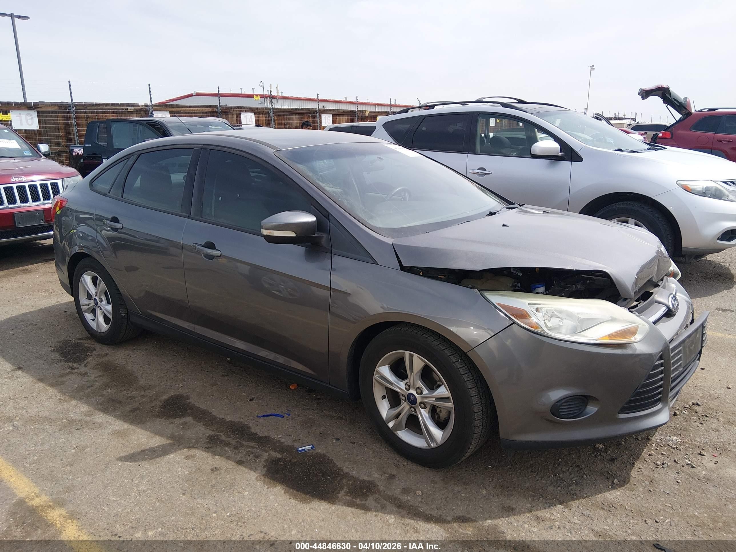 2014 Ford Focus Se Gray vin: 1FADP3F23EL390790