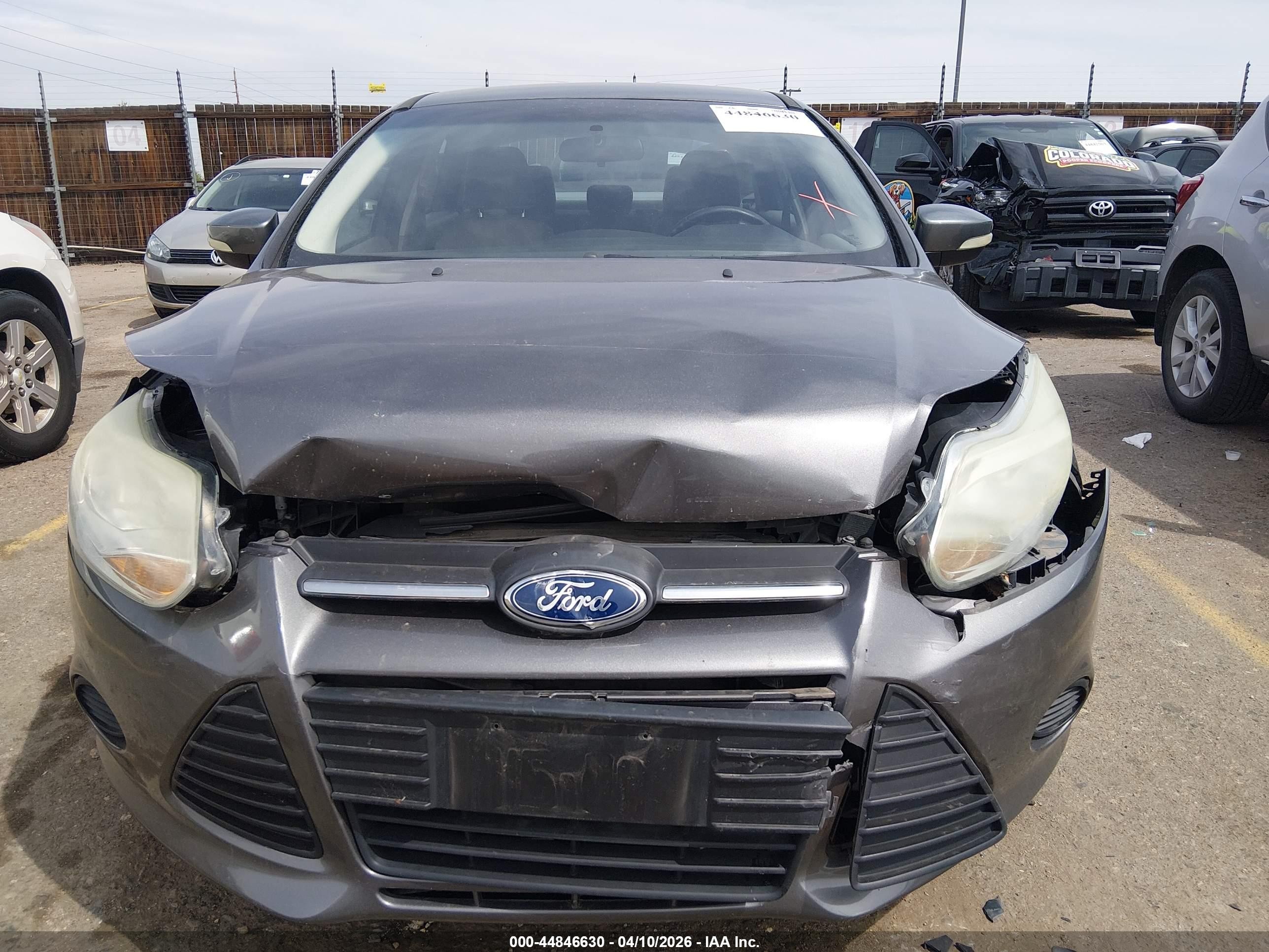 2014 Ford Focus Se Gray vin: 1FADP3F23EL390790