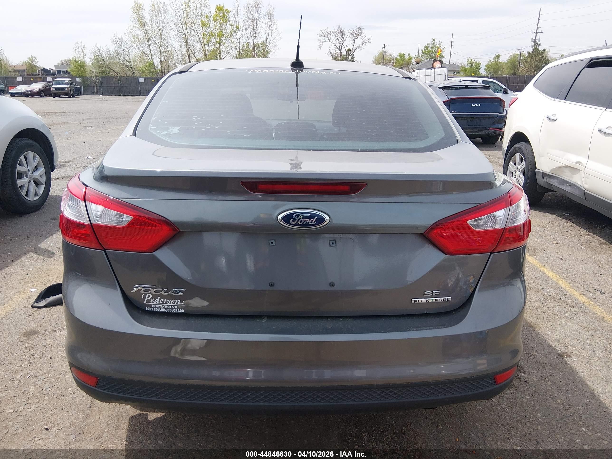 2014 Ford Focus Se Gray vin: 1FADP3F23EL390790