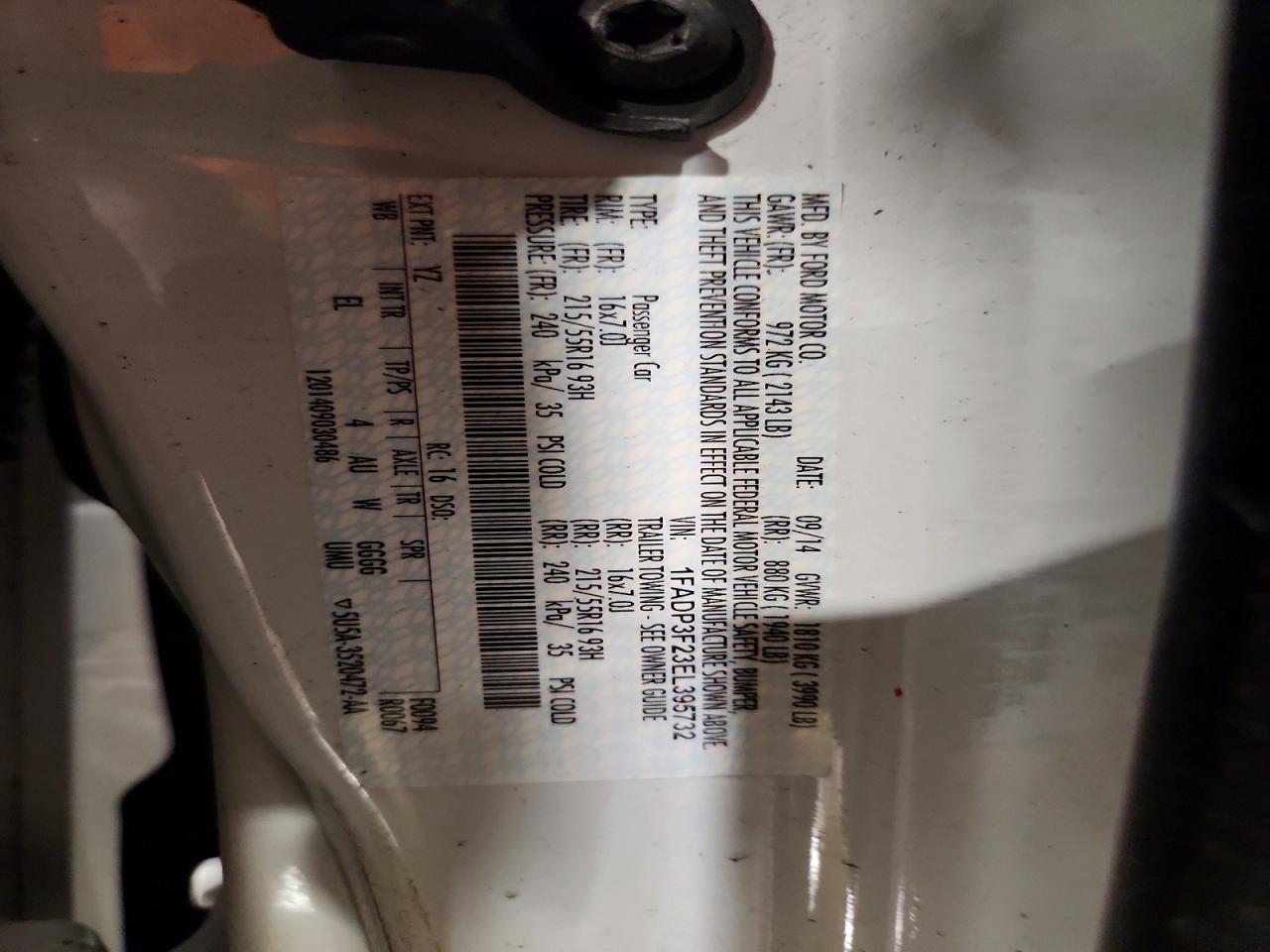 2014 Ford Focus Se Белый vin: 1FADP3F23EL395732
