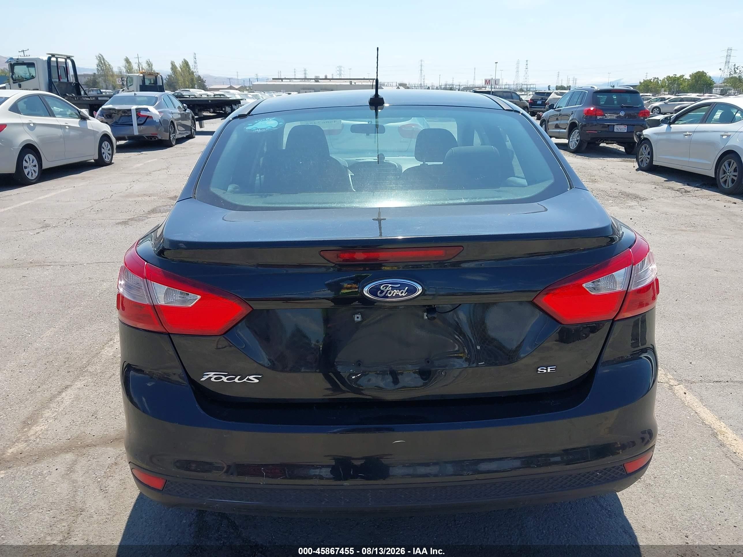 2014 Ford Focus Se Black vin: 1FADP3F23EL408009