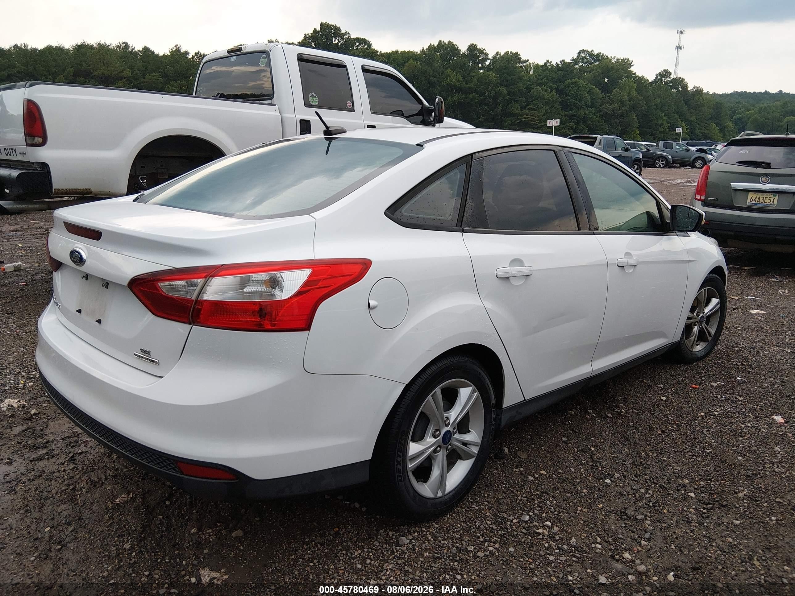 2014 Ford Focus Se White vin: 1FADP3F23EL409676