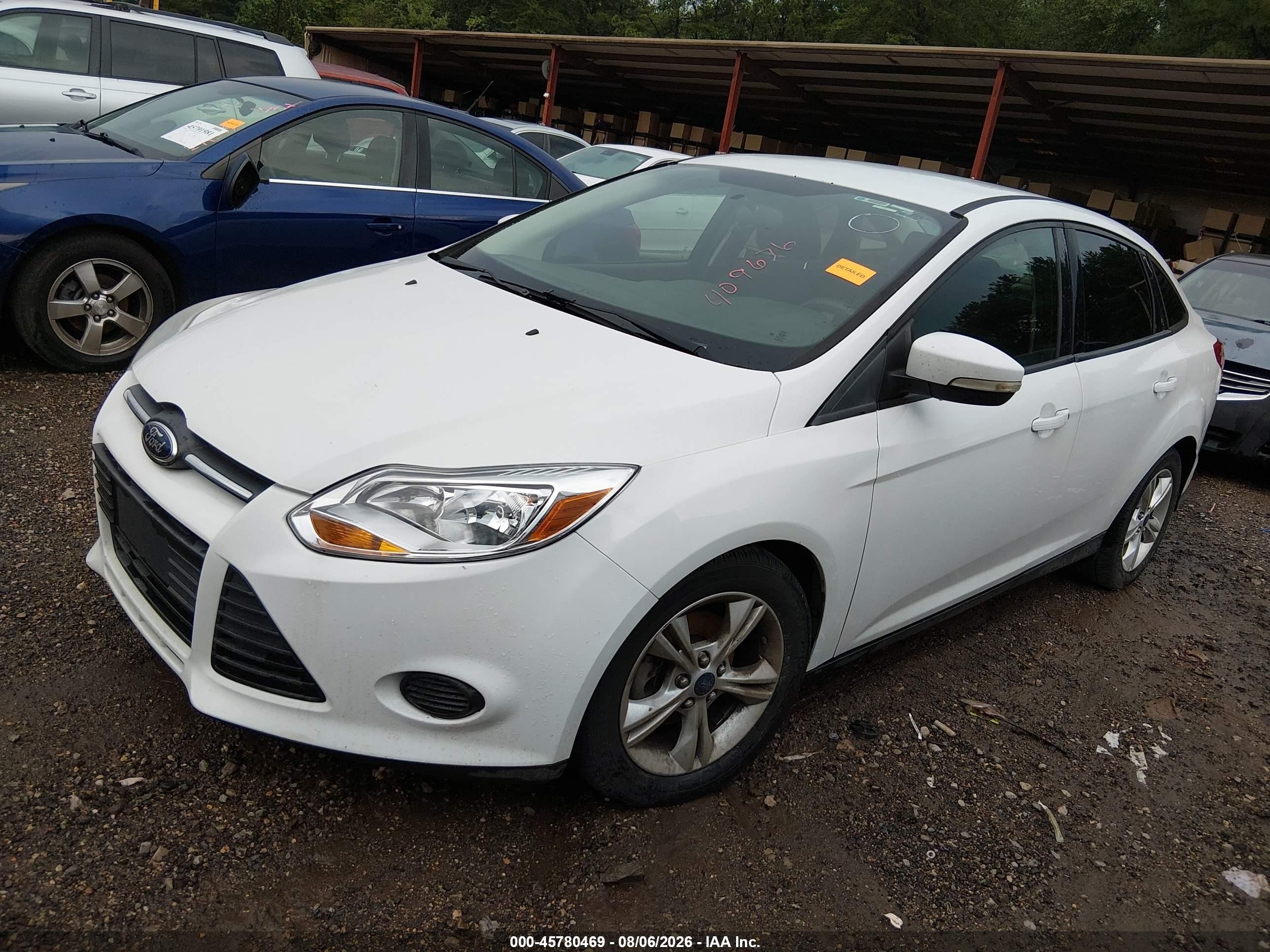 2014 Ford Focus Se White vin: 1FADP3F23EL409676