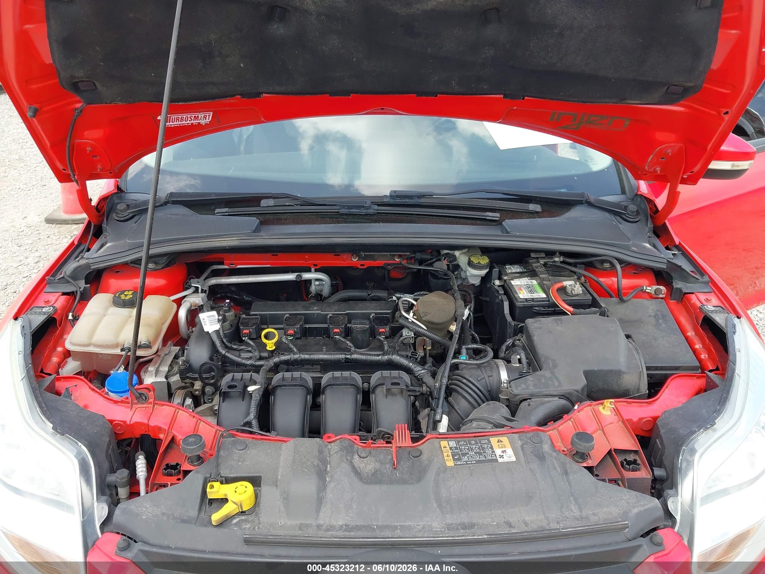 2014 Ford Focus Se Красный vin: 1FADP3F23EL410682