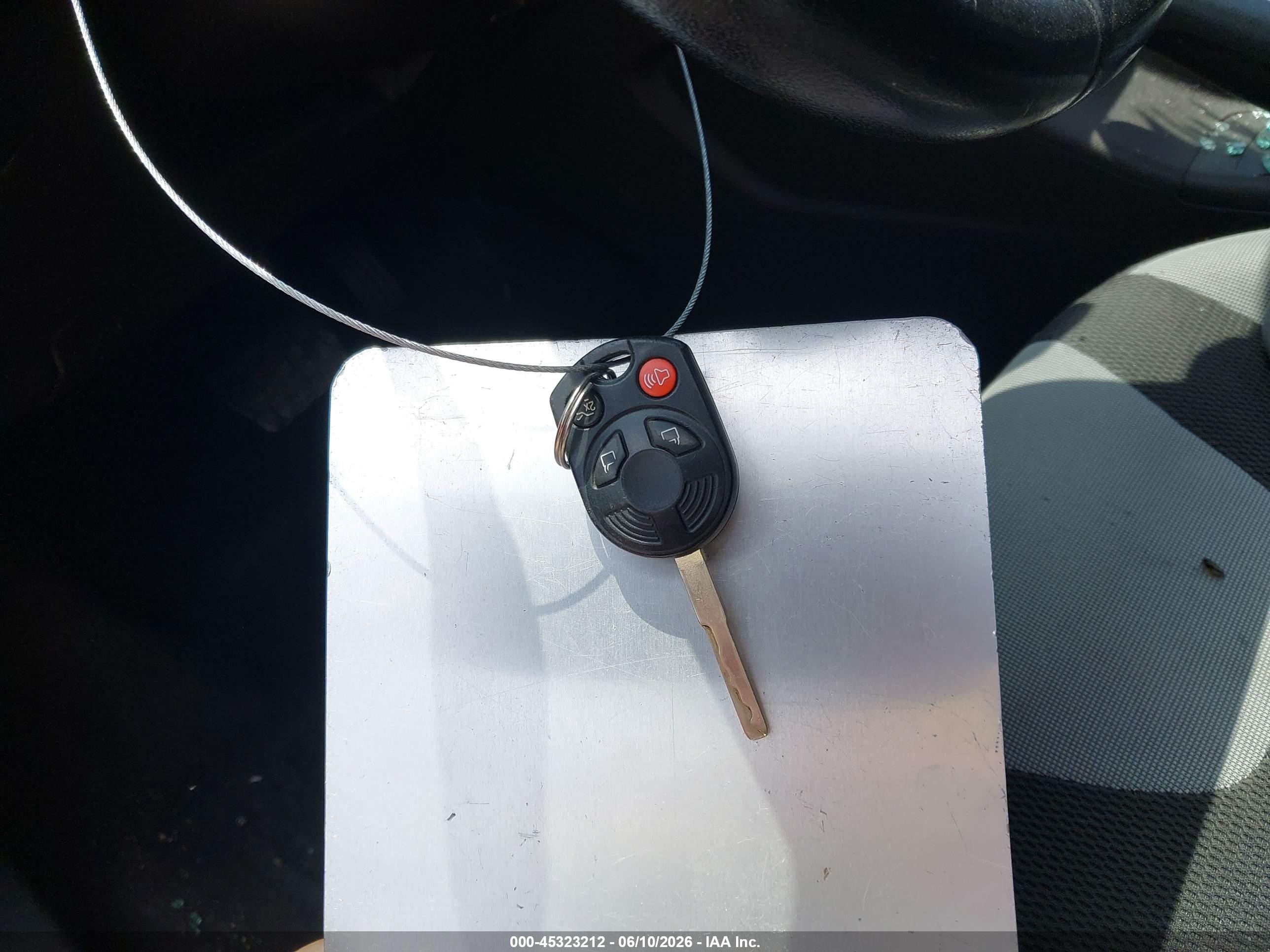 2014 Ford Focus Se Красный vin: 1FADP3F23EL410682