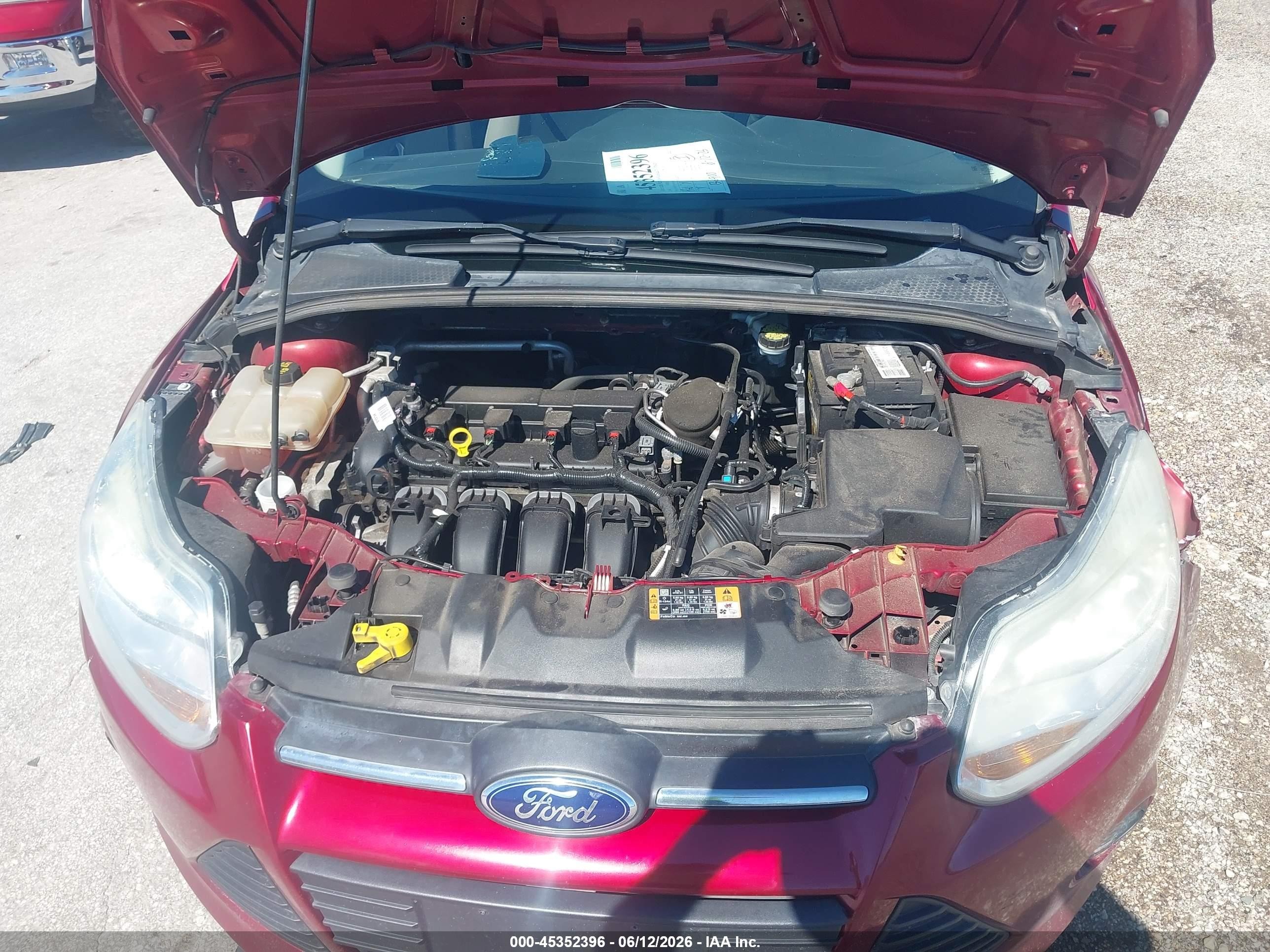 2014 Ford Focus Se Red vin: 1FADP3F23EL419222
