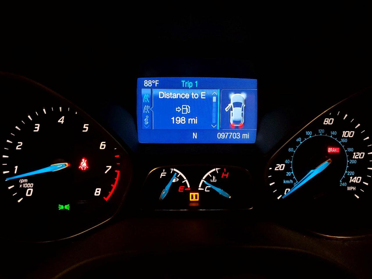 2014 Ford Focus Se Красный vin: 1FADP3F23EL432018