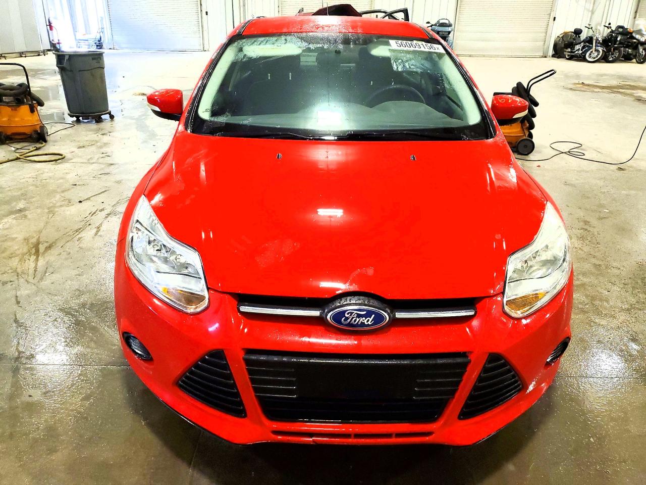 2014 Ford Focus Se Красный vin: 1FADP3F23EL432018