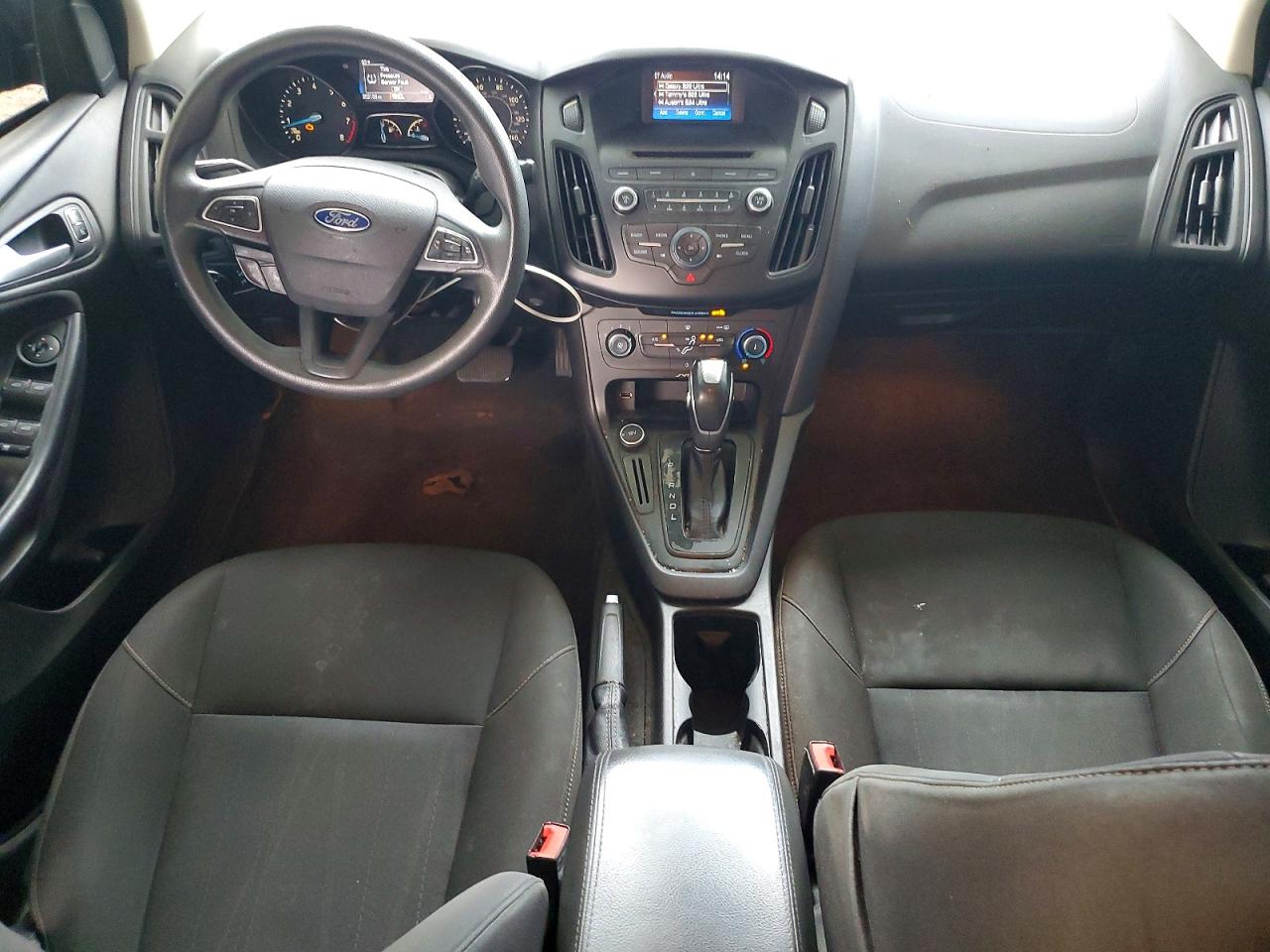 2015 Ford Focus Se Black vin: 1FADP3F23FL205459