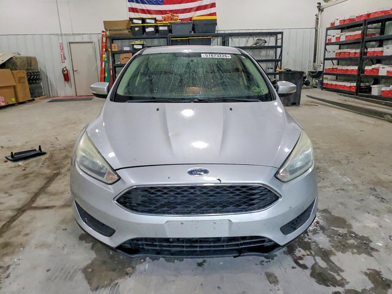 2015 Ford Focus Se Silver vin: 1FADP3F23FL218017