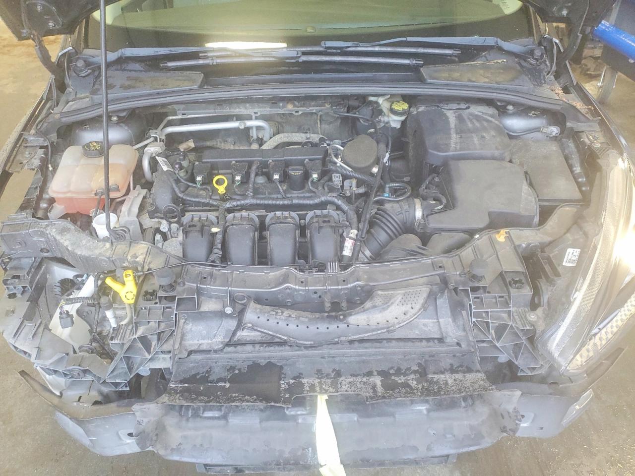 2015 Ford Focus Se Gray vin: 1FADP3F23FL226540