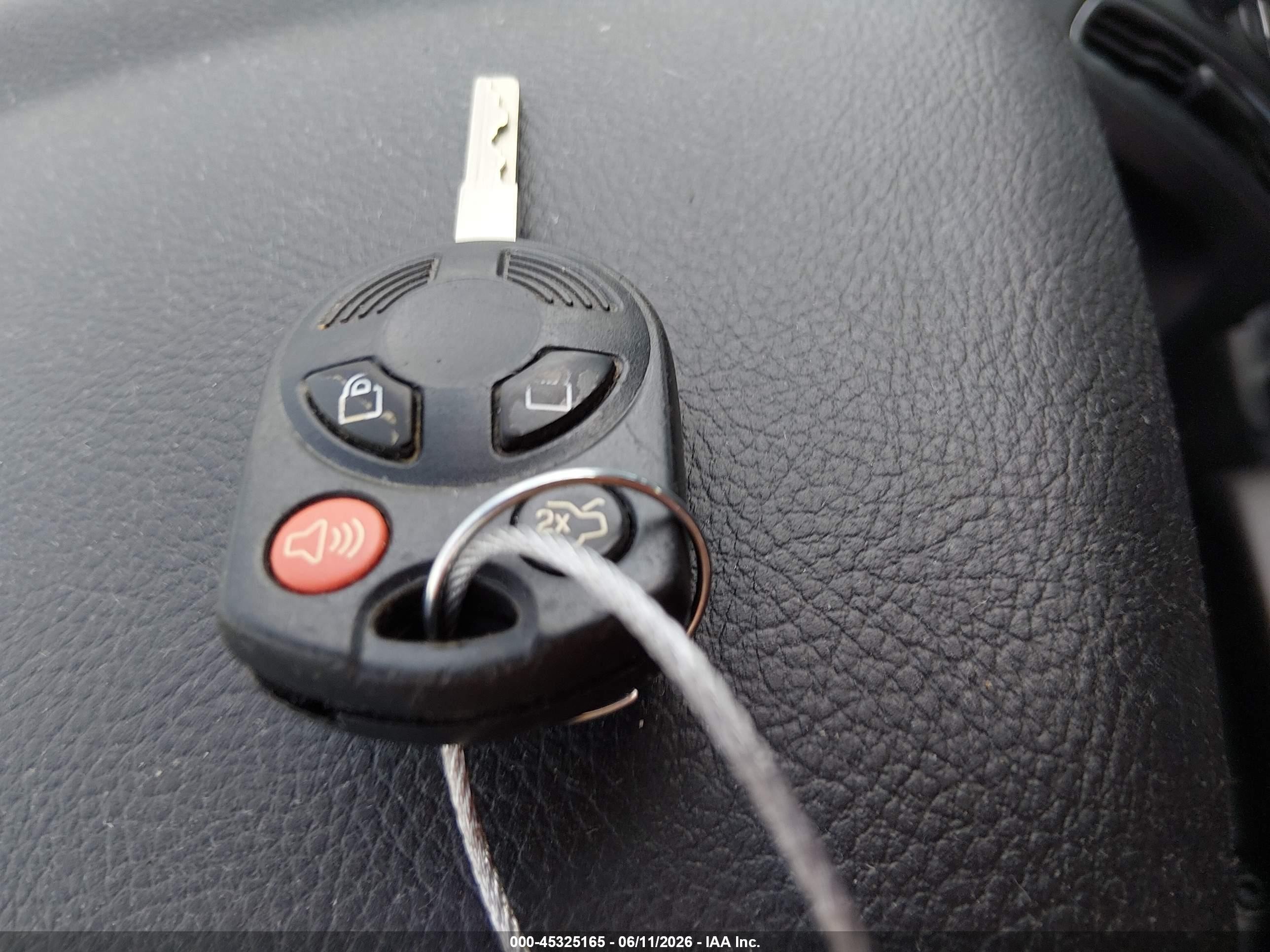 2015 Ford Focus Se Серебряный vin: 1FADP3F23FL229678