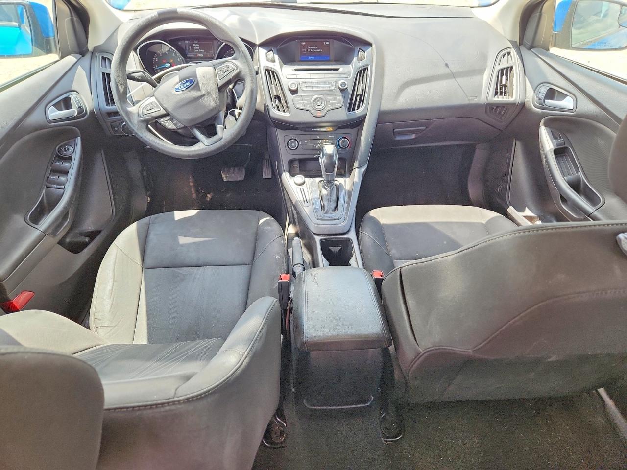 2015 Ford Focus Se Blue vin: 1FADP3F23FL231009