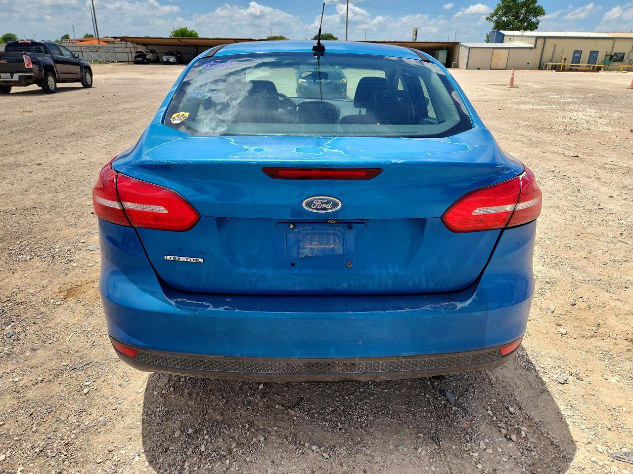 2015 Ford Focus Se Blue vin: 1FADP3F23FL231009