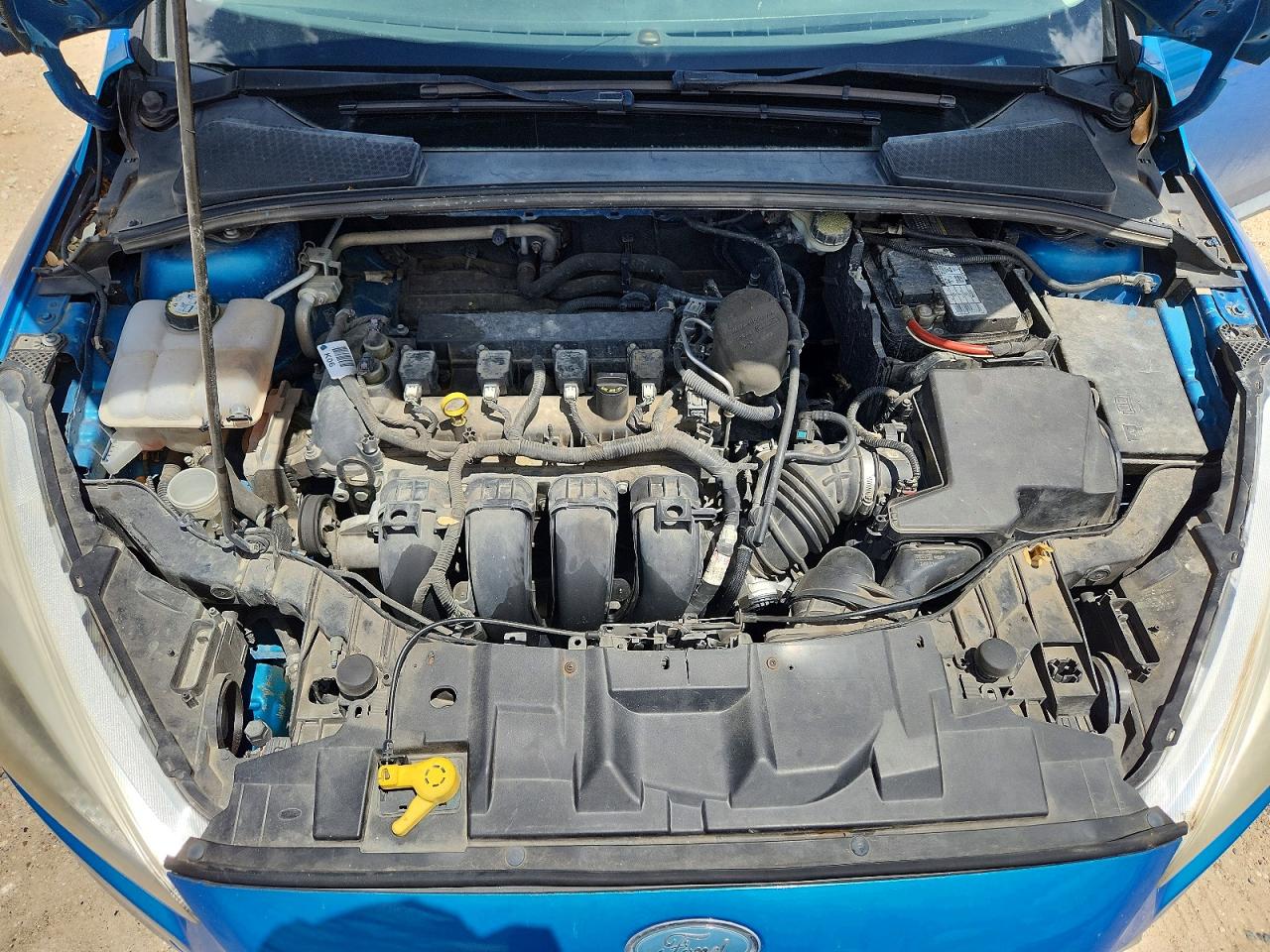 2015 Ford Focus Se Blue vin: 1FADP3F23FL231009