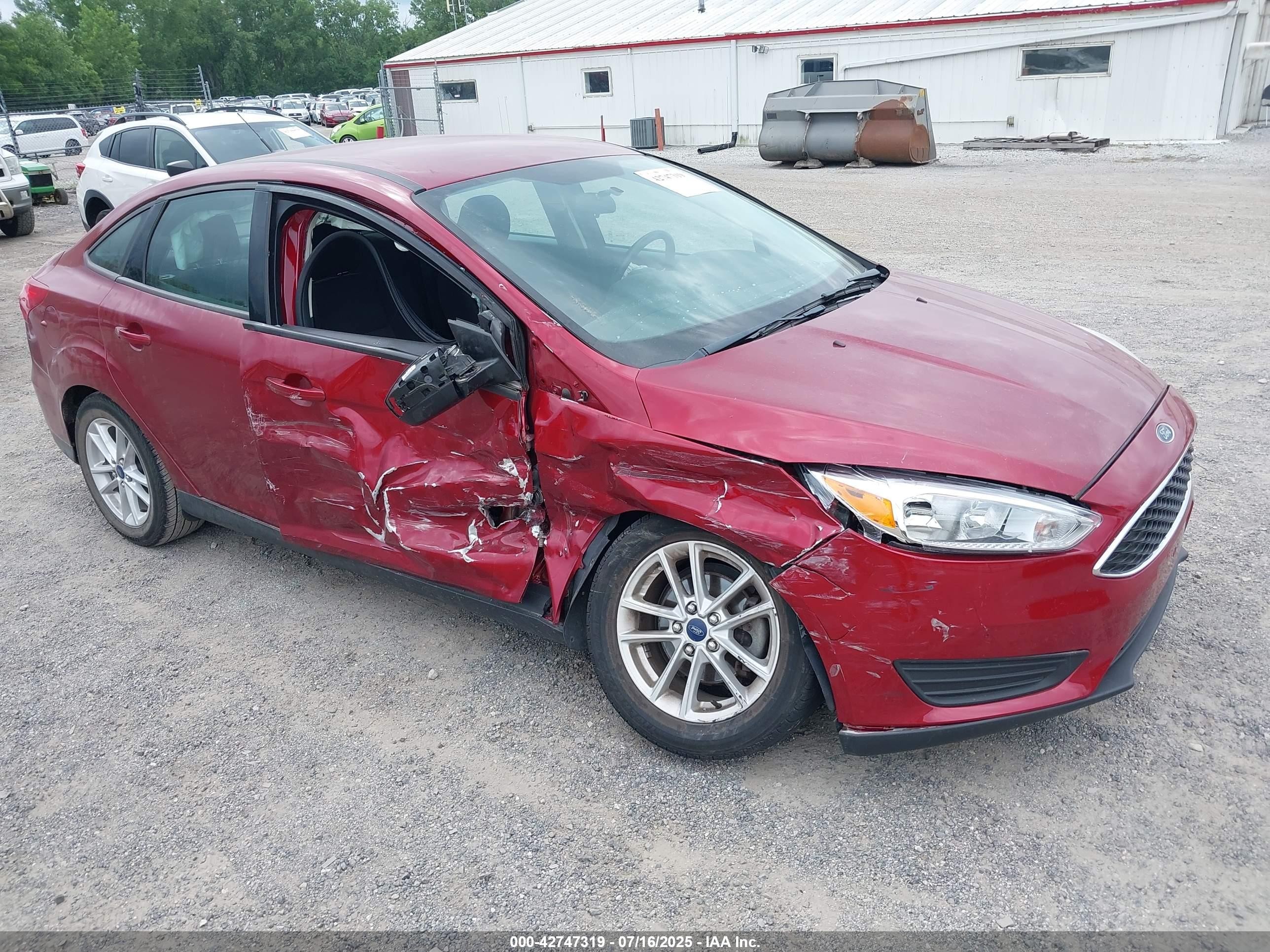 2015 Ford Focus Se Red vin: 1FADP3F23FL241958